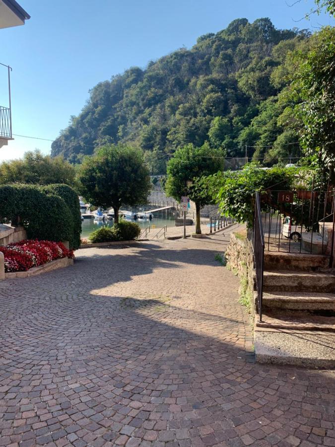 La Feriolina - Appartamento Al Lago Con Giardino Privato Бавено Екстер'єр фото